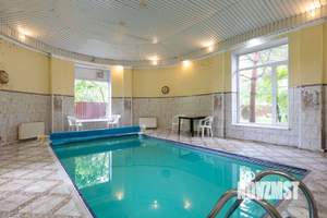 Дом 450м², 2-этажный, посуточно,