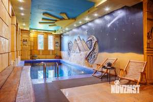 Дом 1200м², 3-этажный, посуточно,