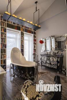 Таунхаус 400м², 3-этажный, на длительный срок,