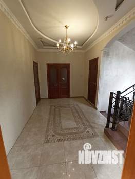 Дом 330м², 3-этажный, на длительный срок,