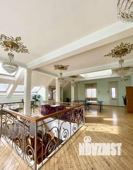 Дом 1300м², 3-этажный, посуточно,