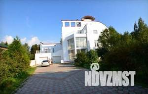 Дом 1000м², 4-этажный, посуточно,