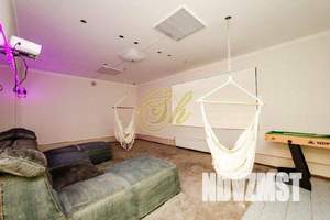 Дом 450м², 2-этажный, посуточно,