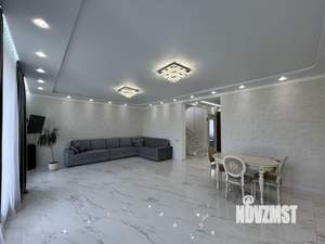 Дом 270м², 3-этажный, на длительный срок,