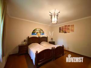 Дом 450м², 2-этажный, посуточно,