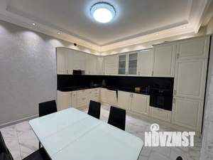 Дом 220м², 2-этажный, посуточно,