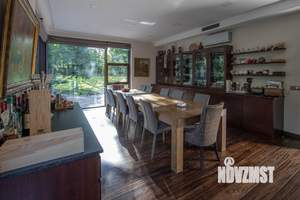 Коттедж 650м², 3-этажный, на длительный срок,