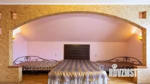 Дом 450м², 2-этажный, посуточно,