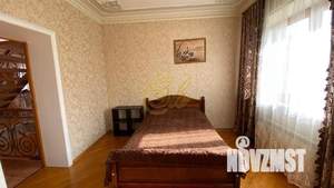 Дом 1200м², 3-этажный, посуточно,