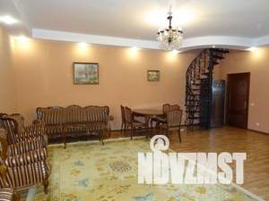 Дом 175м², 2-этажный, на длительный срок,