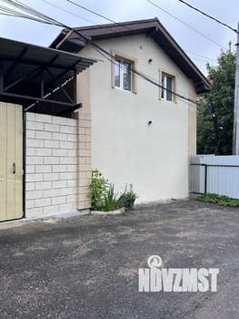 Дом 100м², 2-этажный, на длительный срок,