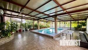 Дом 450м², 3-этажный, посуточно,