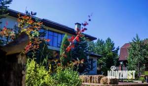 Дом 1300м², 3-этажный, посуточно,