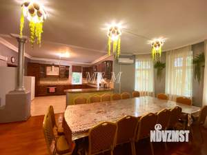 Дом 450м², 2-этажный, посуточно,