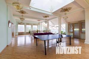 Дом 900м², 3-этажный, посуточно,