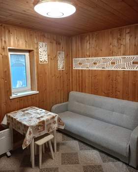 Дом 50м², 2-этажный, на длительный срок,