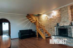 Дом 200м², 2-этажный, посуточно,