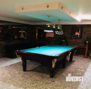 Дом 1000м², 3-этажный, посуточно,