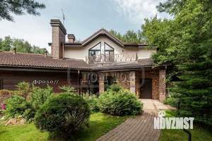 Дом 720м², 2-этажный, посуточно,