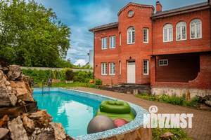 Дом 350м², 2-этажный, посуточно,