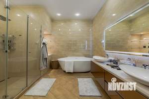 Дом 607м², 3-этажный, на длительный срок,