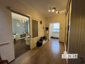 Дом 120м², 2-этажный, на длительный срок,