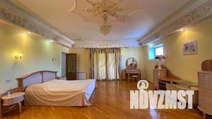 Дом 1100м², 3-этажный, посуточно,