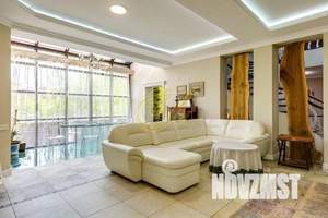 Дом 510м², 2-этажный, посуточно,