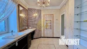 Дом 450м², 2-этажный, посуточно,