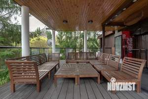 Дом 1000м², 3-этажный, посуточно,