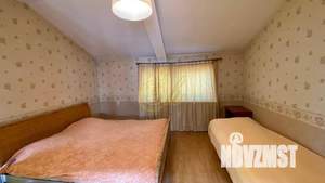 Дом 1100м², 3-этажный, посуточно,