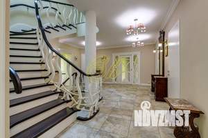 Дом 510м², 2-этажный, посуточно,