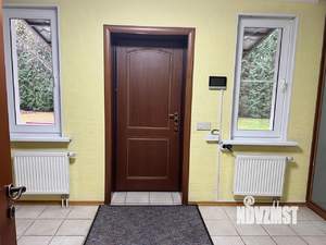 Коттедж 275м², 2-этажный, на длительный срок,