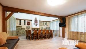 Дом 450м², 2-этажный, посуточно,