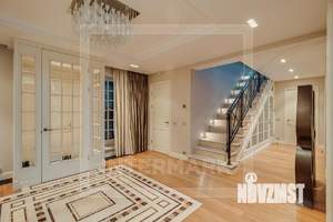 Коттедж 544м², 2-этажный, на длительный срок,