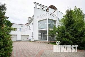 Дом 1000м², 4-этажный, посуточно,