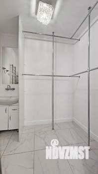 Дом 200м², 3-этажный, на длительный срок,