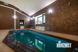 Дом 720м², 2-этажный, посуточно,