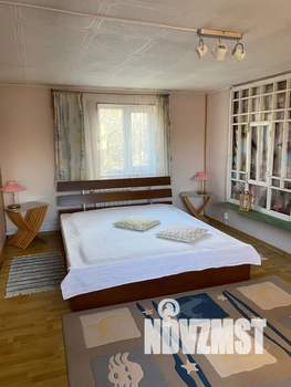 Дом 62м², 2-этажный, посуточно,