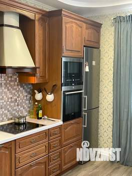 Дом 178м², 3-этажный, на длительный срок,