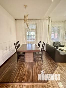 Таунхаус 195м², 3-этажный, на длительный срок,