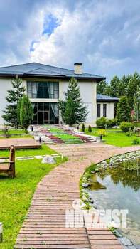 Дом 1300м², 3-этажный, посуточно,