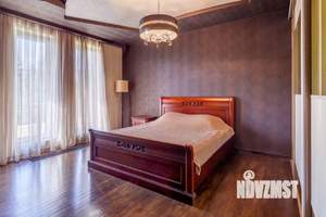 Дом 1300м², 3-этажный, посуточно,