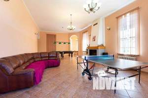 Дом 450м², 3-этажный, посуточно,