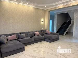 Дом 220м², 2-этажный, посуточно,