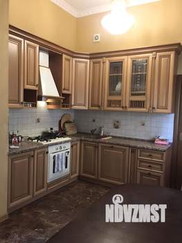 Дом 500м², 2-этажный, посуточно,