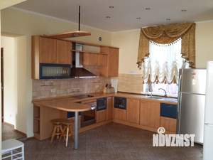 Дом 600м², 4-этажный, посуточно,