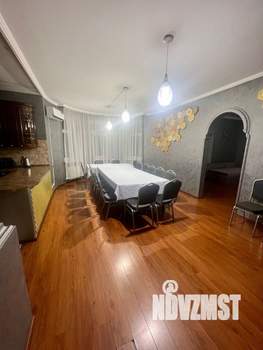 Дом 450м², 2-этажный, посуточно,