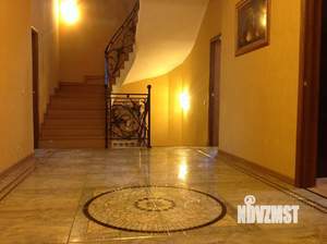 Дом 500м², 2-этажный, посуточно,