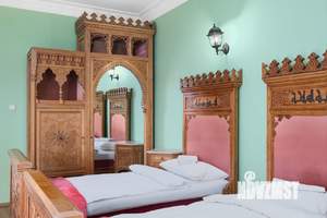 Дом 1500м², 2-этажный, на длительный срок,